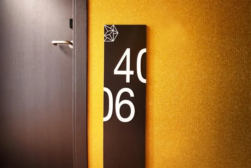 فندق The Element كامبريلس 4*,